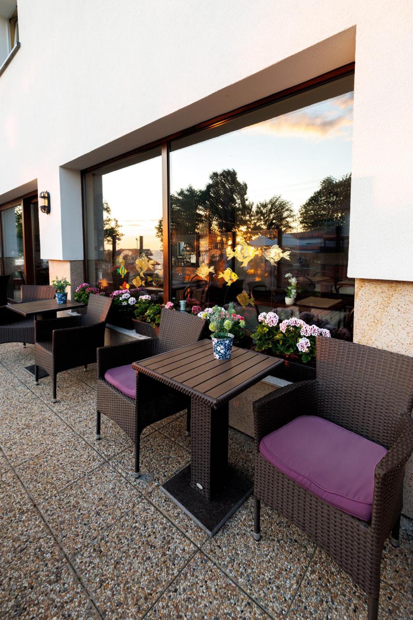 Dom Wczasowy Plaza Rewal Εξωτερικό φωτογραφία